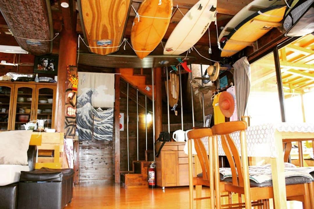 Tropical Surf House Okinawa Otel Onna Dış mekan fotoğraf