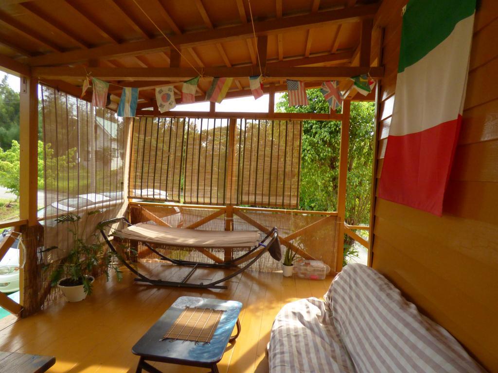 Tropical Surf House Okinawa Otel Onna Dış mekan fotoğraf