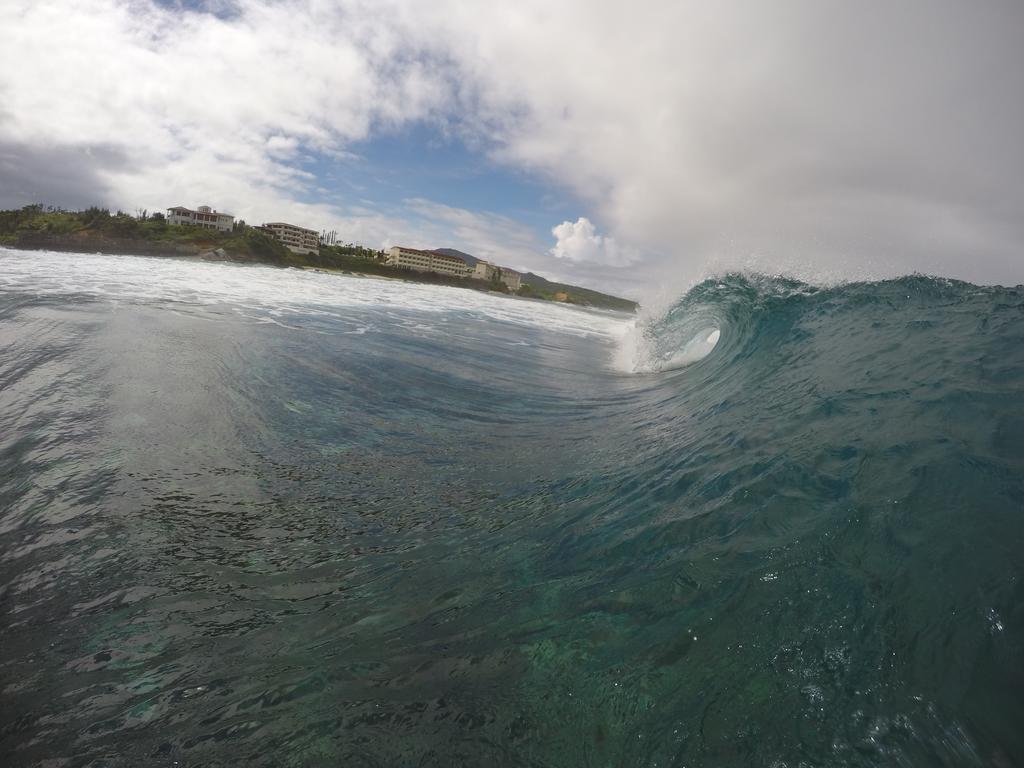 Tropical Surf House Okinawa Otel Onna Dış mekan fotoğraf