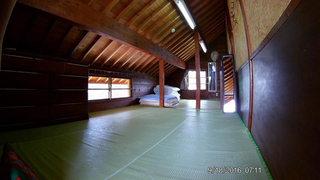 Tropical Surf House Okinawa Otel Onna Dış mekan fotoğraf
