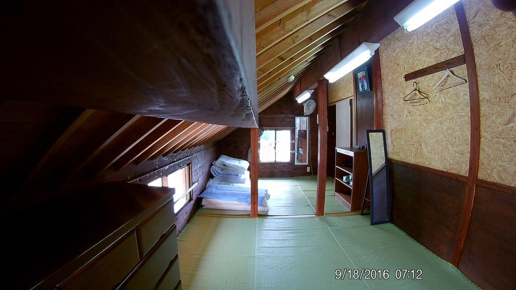 Tropical Surf House Okinawa Otel Onna Dış mekan fotoğraf