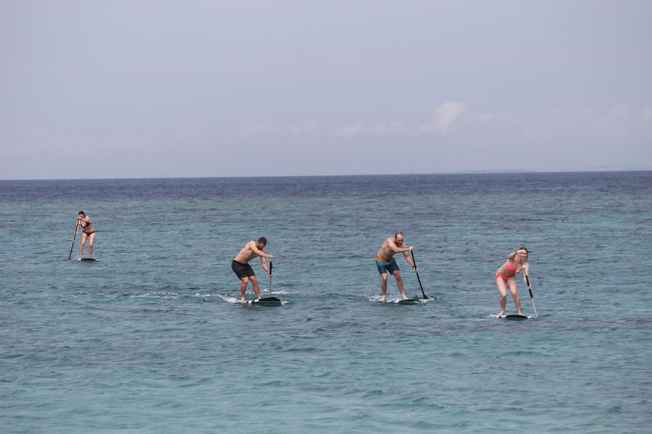 Tropical Surf House Okinawa Otel Onna Dış mekan fotoğraf