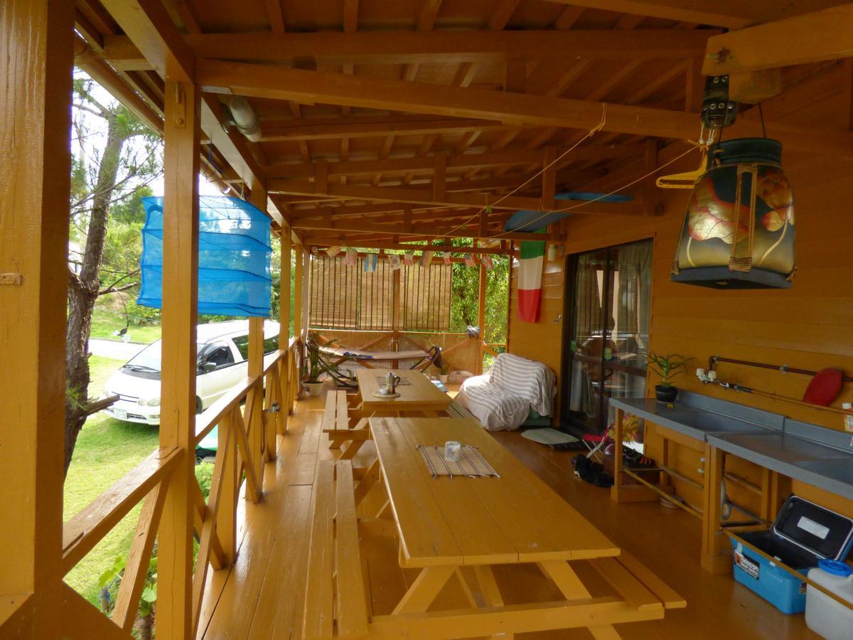 Tropical Surf House Okinawa Otel Onna Dış mekan fotoğraf